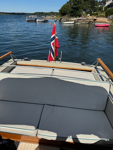 FLOTT WINDY 22DC(Half cabin) INNBYTTE 3 of 5