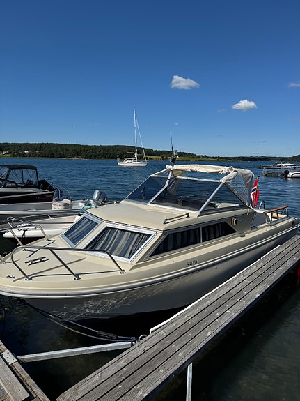 FLOTT WINDY 22DC(Half cabin) INNBYTTE 4 of 5