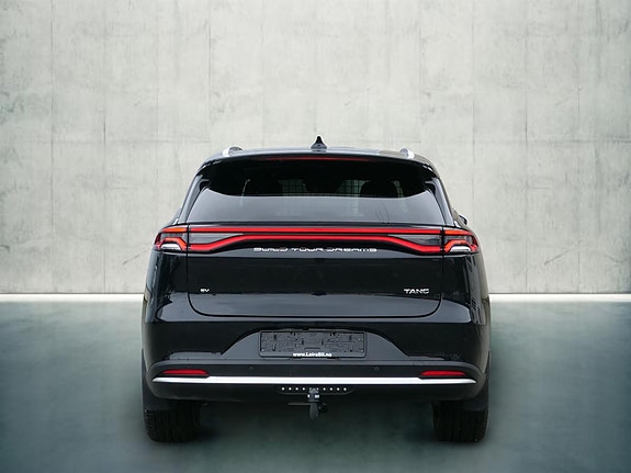 BYD Tang 4 of 5