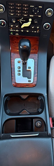 Volvo V70 23 of 30