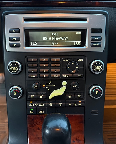 Volvo V70 21 of 30