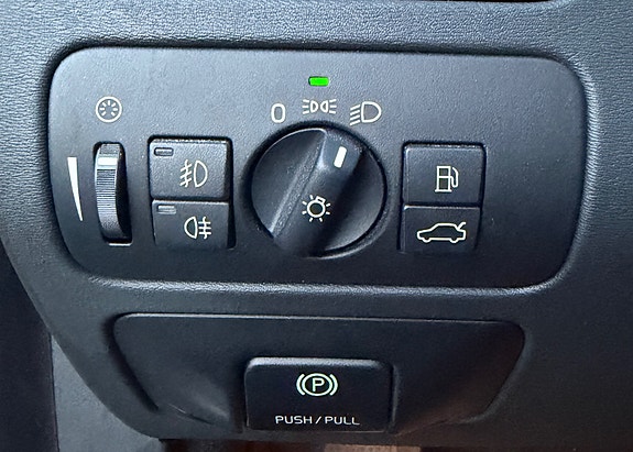 Volvo V70 24 of 30