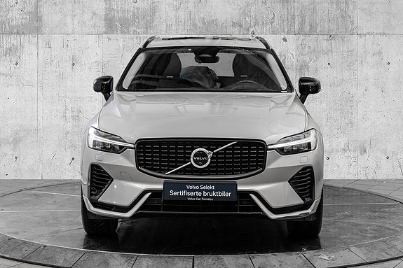 Volvo XC60 3 of 30