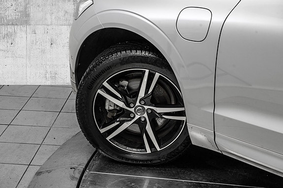 Volvo XC60 9 of 30
