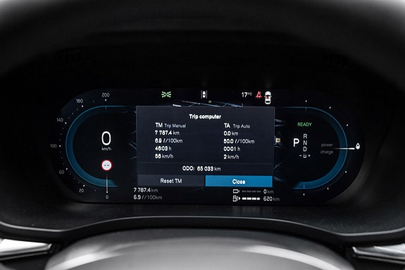 Volvo XC60 15 of 30