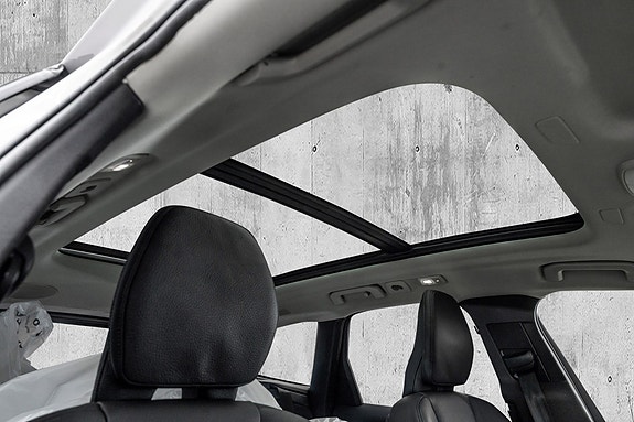 Volvo XC60 26 of 30
