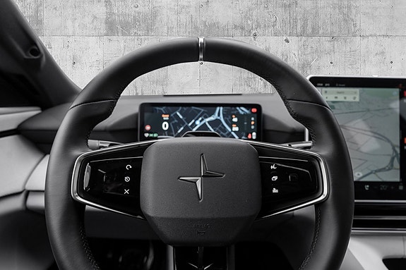 Polestar 4 14 of 25
