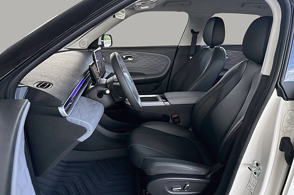 Dongfeng Box 10 of 26