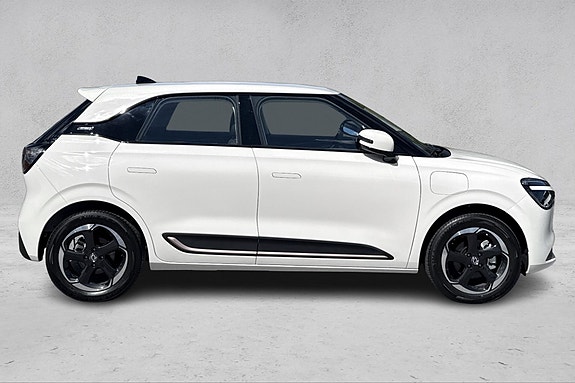 Dongfeng Box 6 of 26