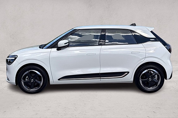 Dongfeng Box 2 of 26