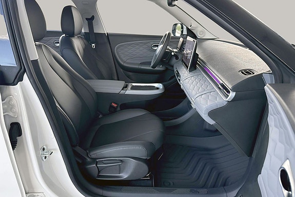 Dongfeng Box 11 of 26