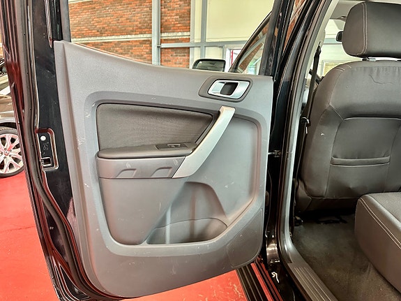 Ford Ranger 15 of 22