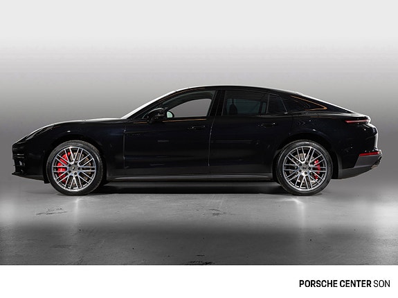Porsche Panamera 3 of 30