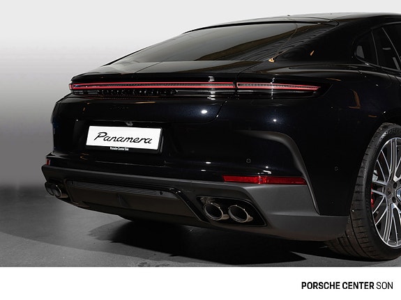 Porsche Panamera 9 of 30