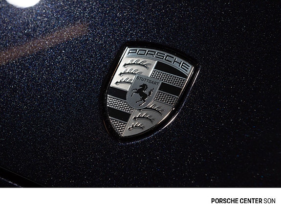 Porsche Panamera 16 of 30