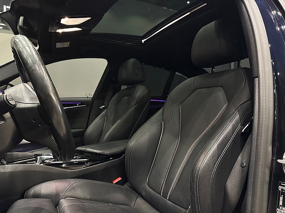 BMW 530e 9 of 30