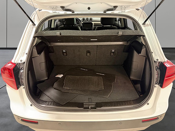 Suzuki Vitara 26 of 29