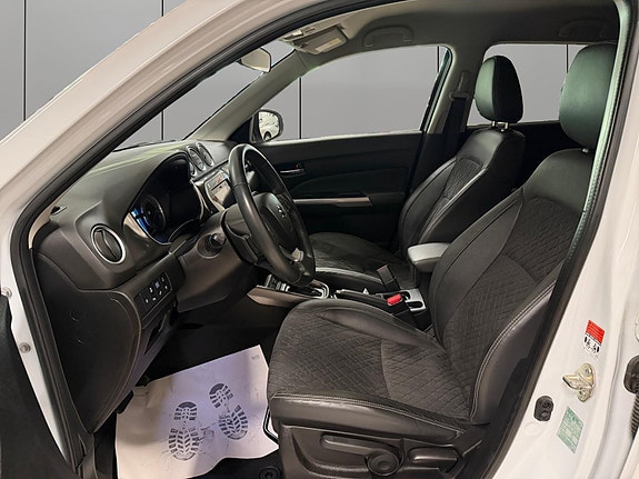 Suzuki Vitara 10 of 29