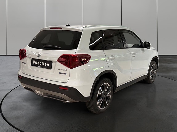 Suzuki Vitara 5 of 29