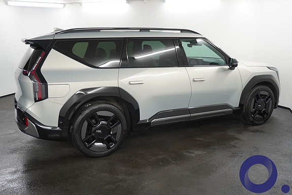 Kia EV9 2 of 30