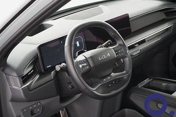Kia EV9 4 of 30
