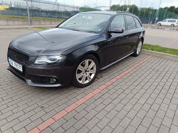 Audi A4 2 of 5