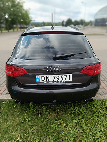 Audi A4 5 of 5