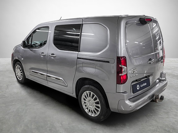 Toyota Proace City 3 of 5