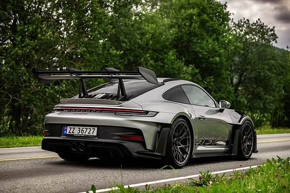 Porsche 911 GT3 RS 4 of 5