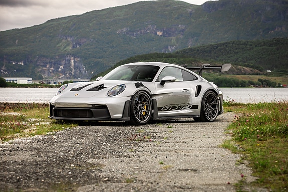 Porsche 911 GT3 RS 7 of 30