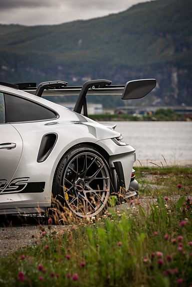 Porsche 911 GT3 RS 10 of 30