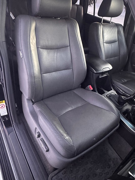 Toyota Land Cruiser 13 of 22