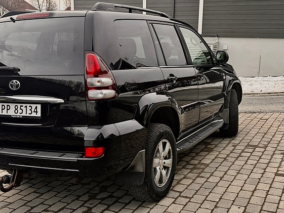 Toyota Land Cruiser 5 of 22