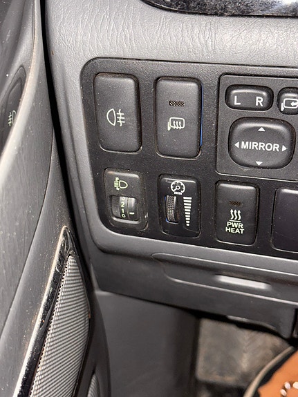 Toyota Land Cruiser 11 of 22