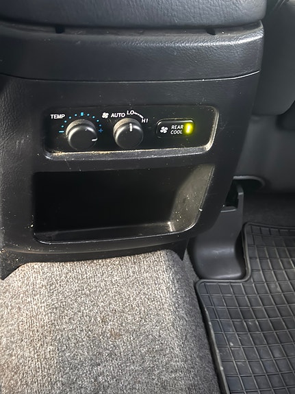 Toyota Land Cruiser 12 of 22