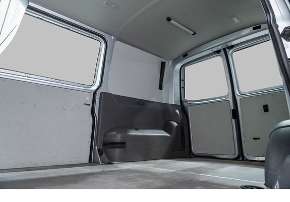 Volkswagen Transporter 17 of 17
