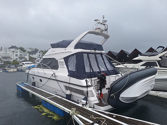 HØSTPRIS Viksund 360 2007 | Volvo Penta D6-435 | Aksling | Baug/aktertrøster 15 of 30
