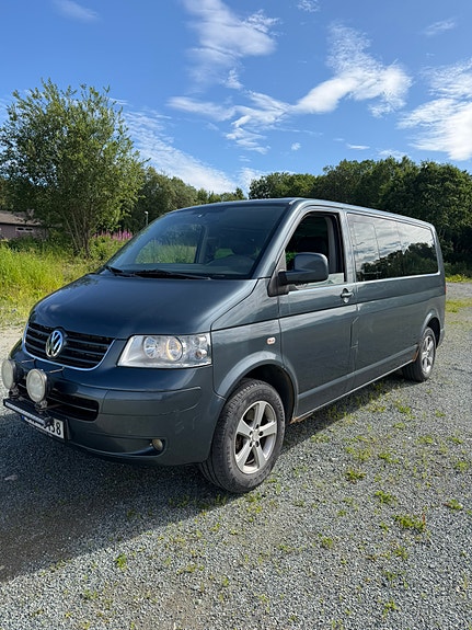 Volkswagen Caravelle