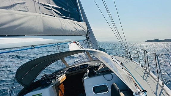 Flott Arcona 410 - Hybrid - premium performance cruiser 13 of 30