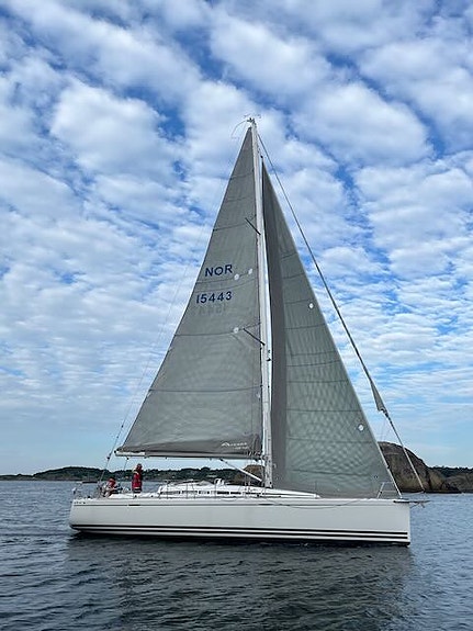 Flott Arcona 410 - Hybrid - premium performance cruiser 30 of 30