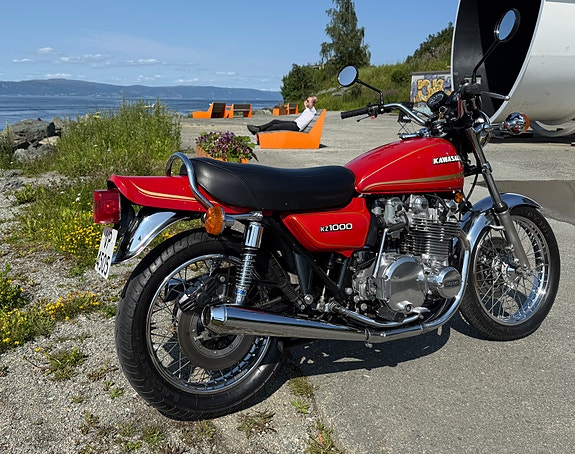 Kawasaki KZ 1000 4 of 11