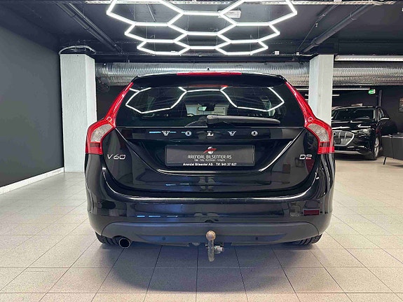 Volvo V60 6 of 30