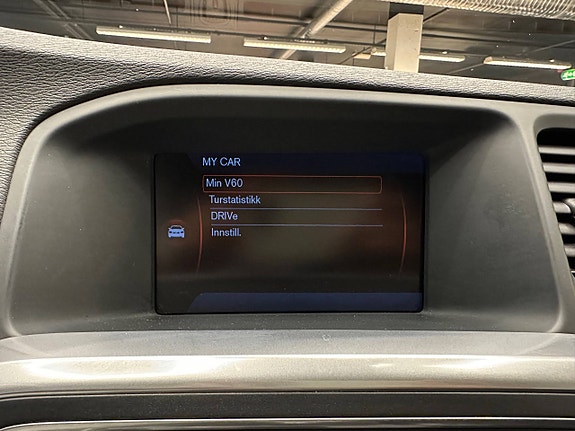 Volvo V60 19 of 30