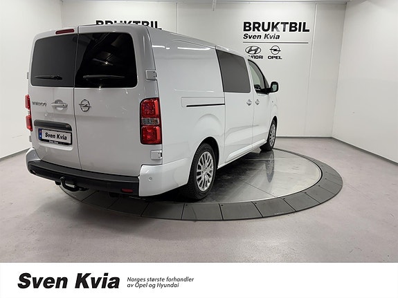 Opel Vivaro 5 of 5