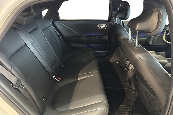 Hyundai Ioniq 6 22 of 26