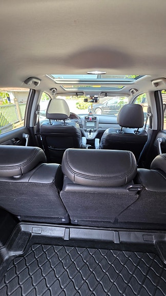 Honda CR-V 9 of 18