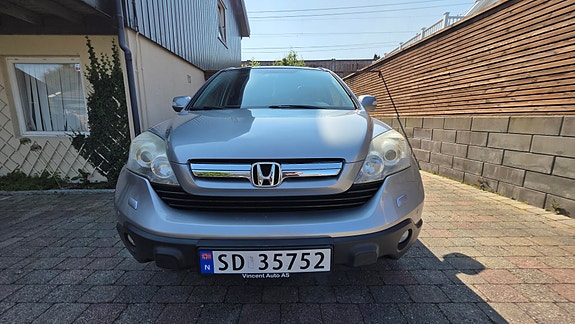Honda CR-V 8 of 18