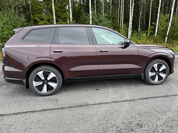 Volvo EX90 21 of 21