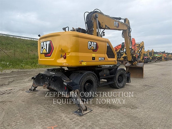 Cat M316-07 3 of 20