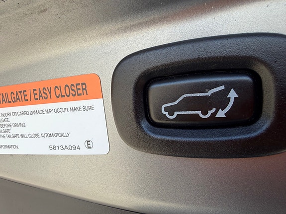 Mitsubishi Outlander 10 of 24